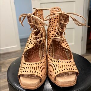 Jeffrey Campbell Women's Tan Lace-Up Sandals